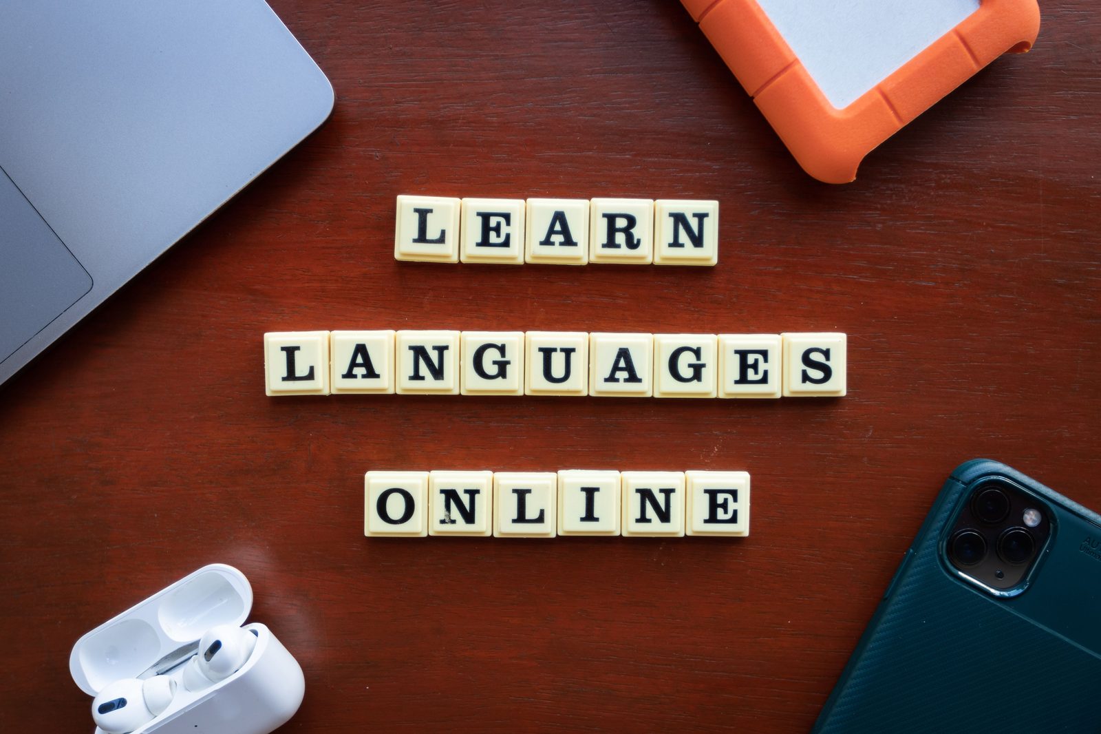 Talent NSX apprenant une langue avant son placement professionnel